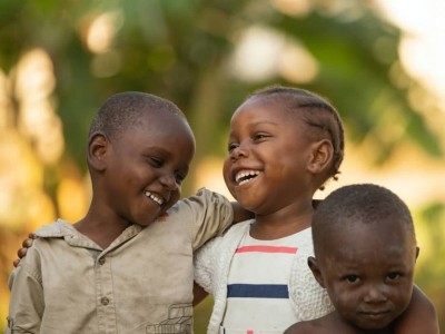 Let's share love with these orphans