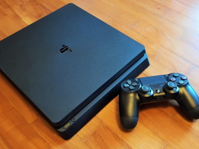 Help me get a ps4 for my little brother