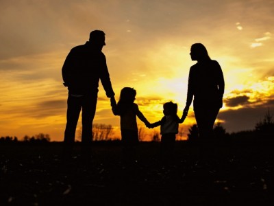 Money for dreaming parents