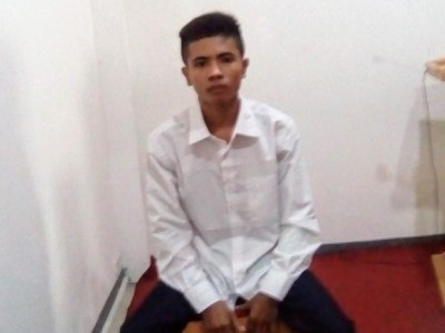 Bantu saya bisa menyelesaikan sarjana hukum.