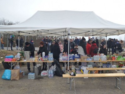 Aid to Ukranian refugees in Hungary