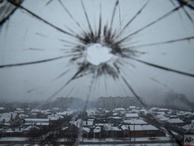 Trying to help my parents in Ukraine !
