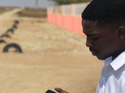 Teenager in need of help in Africa to finish studies.