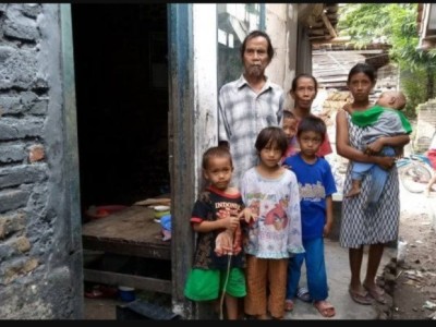 Struggling Family Looking for Help