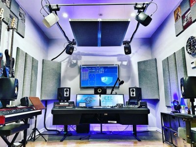 I WANNA BECOME A ARTIST FOR MUSIC