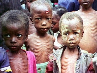 Helping the starving community kids