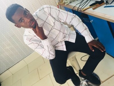 Help me paid my school fees