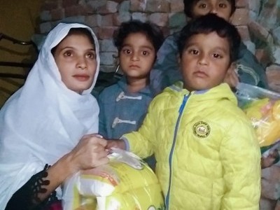 Help me poor children