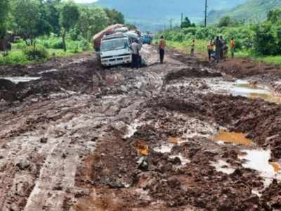 POOR ROADS NETWORK AND CHILDREN'S FUTURE