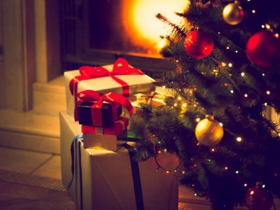 Be Santa Claus for children