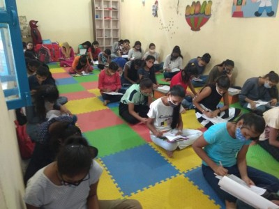 Fund raise for poor children education